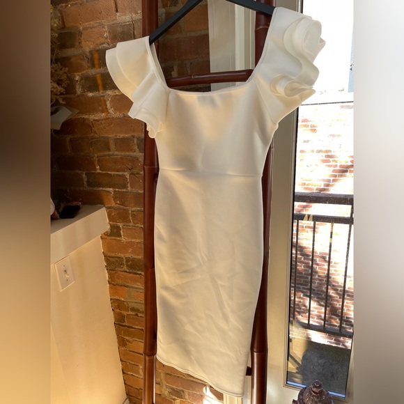 BOOHOO - BONDED SCUBA RUFFLE SLEEVE MIDI DRESS - Picture 6 of 7